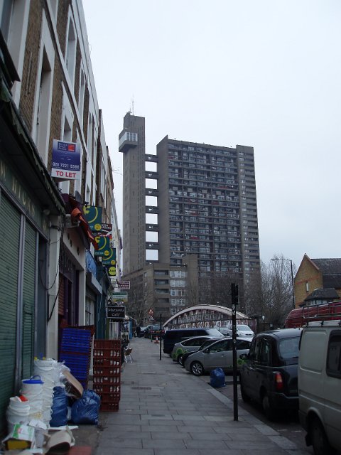 london landmark by ErnÅ Goldfinger