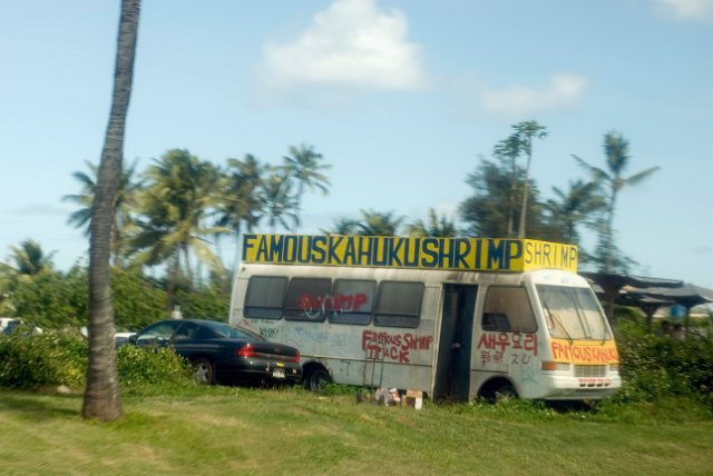 derelict bus on oahu hawaii