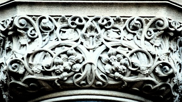 patterns in a stock carved freeze