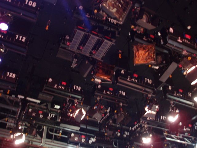 details of the lighting on the ceiling of a tv studio